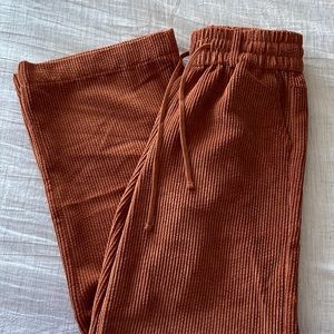 Urban Outfitters | Rust Corduroy Pant | XS